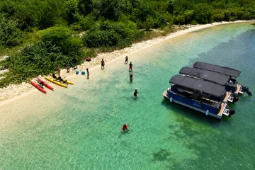 Location de bateau sans permis avec Soleil et Découverte à Pointe-Sable en Guadeloupe
